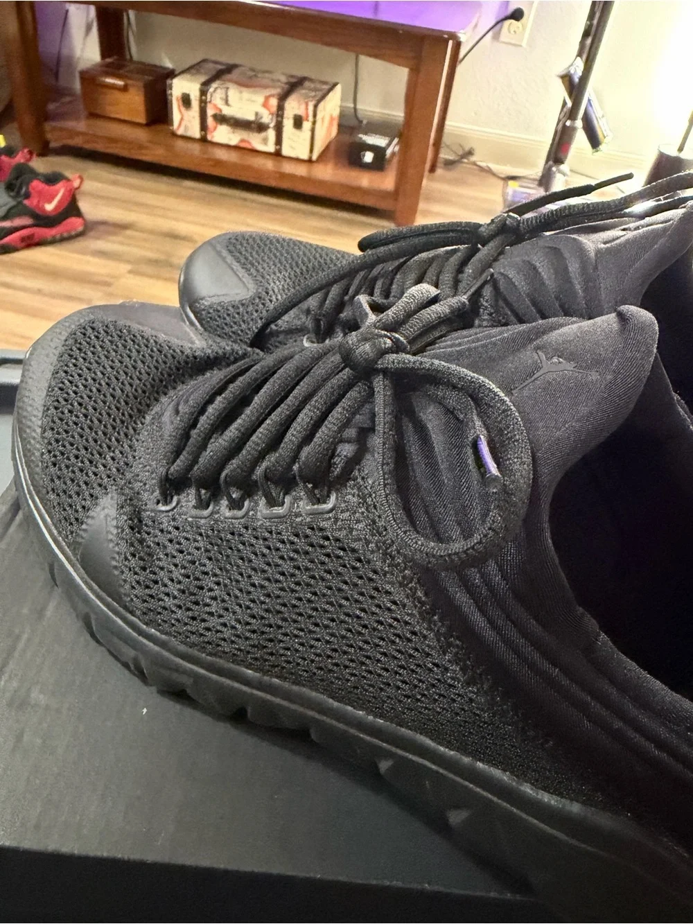 Jordan Flight Flex Trainer Triple Black Men’s 12 654268-005 w/ Box